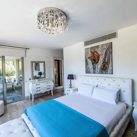 Harmonia Villa *
