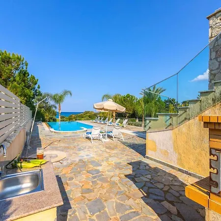 Harmonia Villa